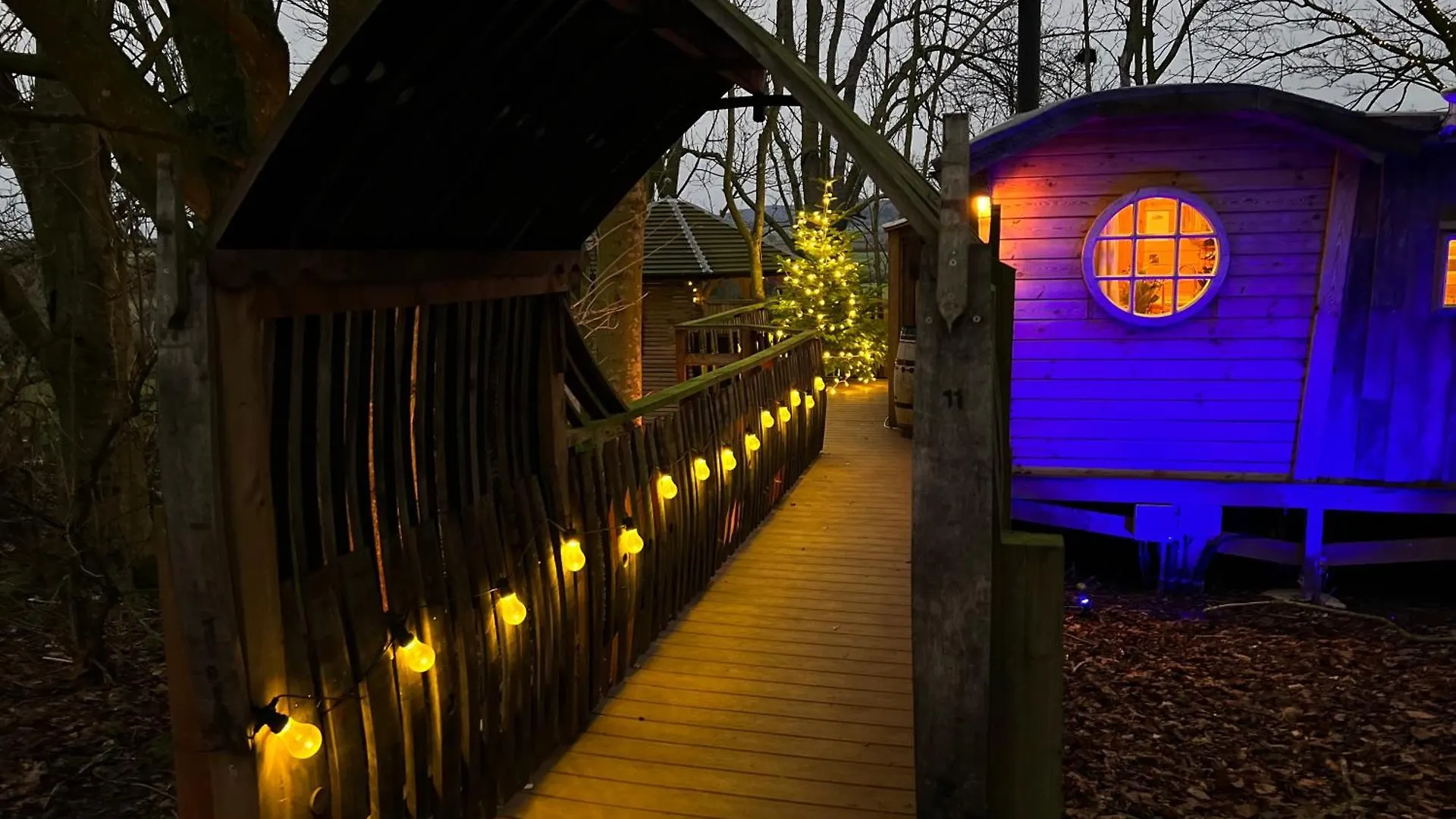 Burtree Country House, Tipi'S, Treehouse & Lodge & House Rooms With Hot Tubs In A Private Garden Thirsk