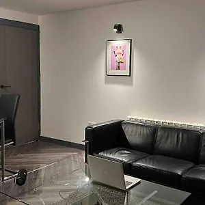 barnton-apartment-edinburgh.edinburghhotelsuk.org/